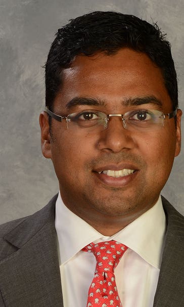 Coyotes co-owner Dey stepping back from day-to-day operations